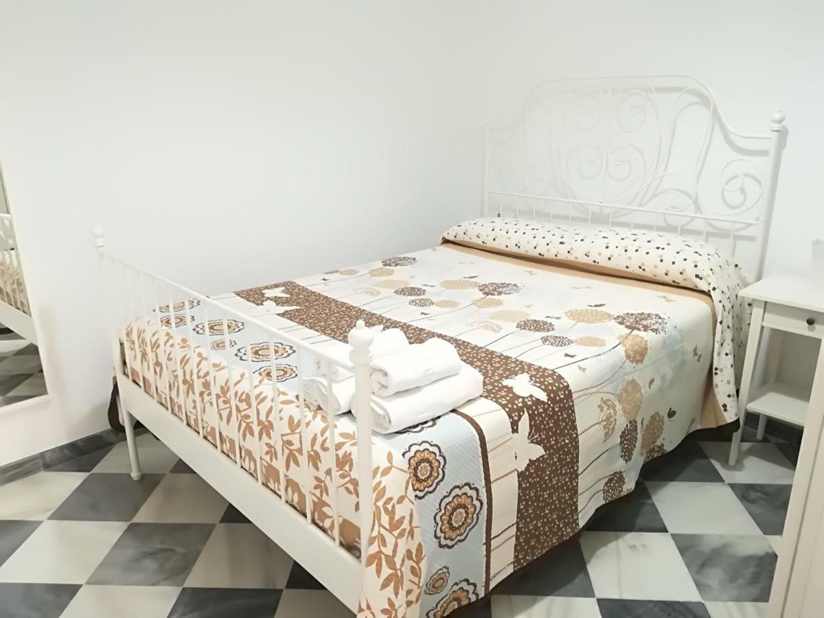 Ave Maria 7 Apartment Tarifa Bagian luar foto