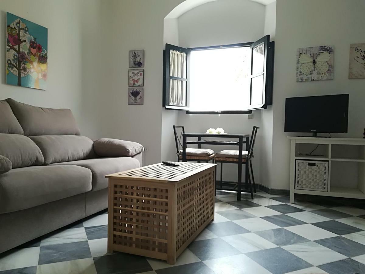 Ave Maria 7 Apartment Tarifa Bagian luar foto